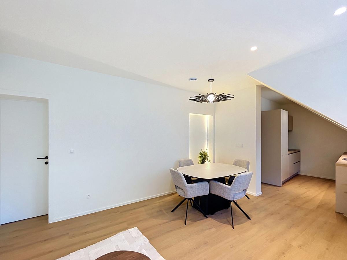 Cinquantenaire - Magnifique appartement meublé et rénové