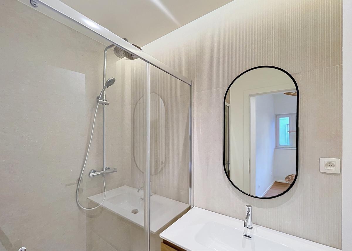 Cinquantenaire - Magnifique appartement meublé et rénové