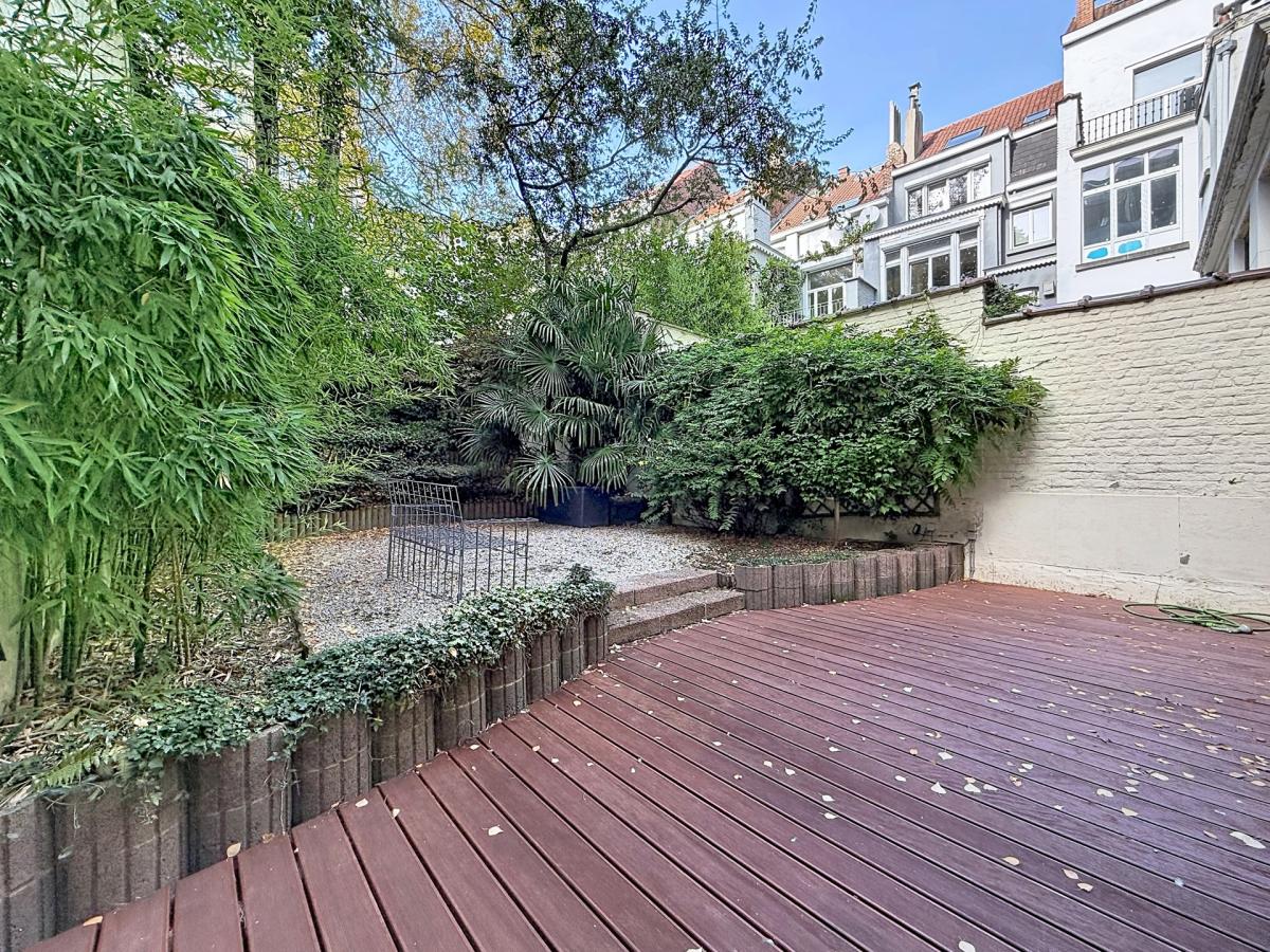 Etangs Ixelles : Appartement 1 chambre + terrasse & Jardin