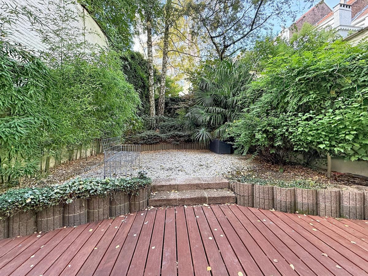 Etangs Ixelles : Appartement 1 chambre + terrasse & Jardin