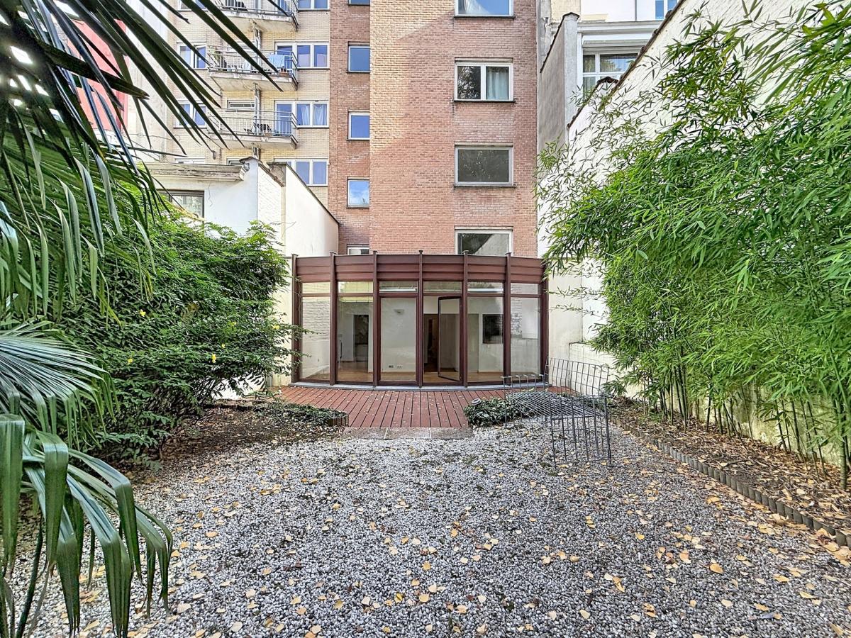 Etangs Ixelles : Appartement 1 chambre + terrasse & Jardin