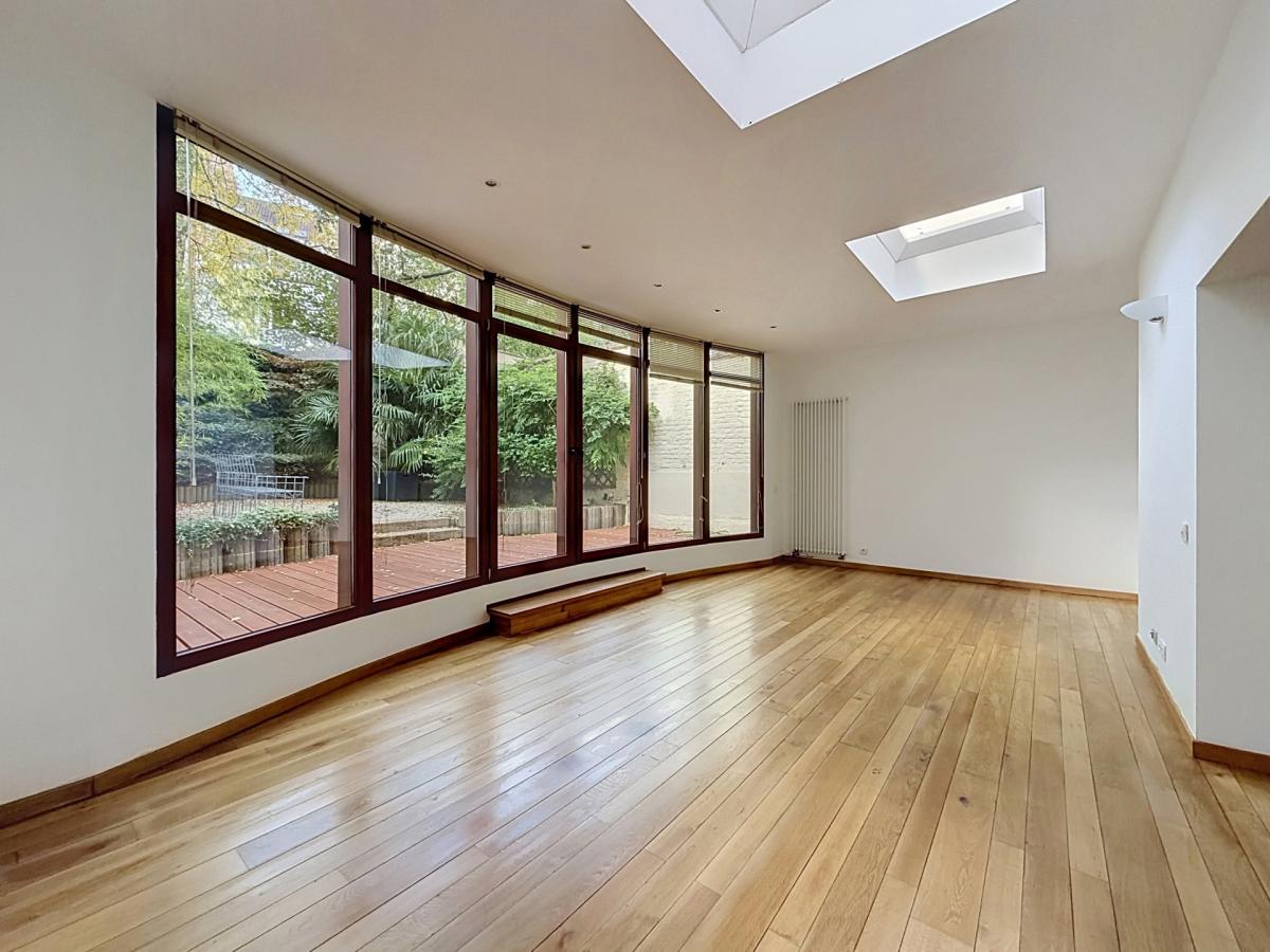 Etangs Ixelles : Appartement 1 chambre + terrasse & Jardin