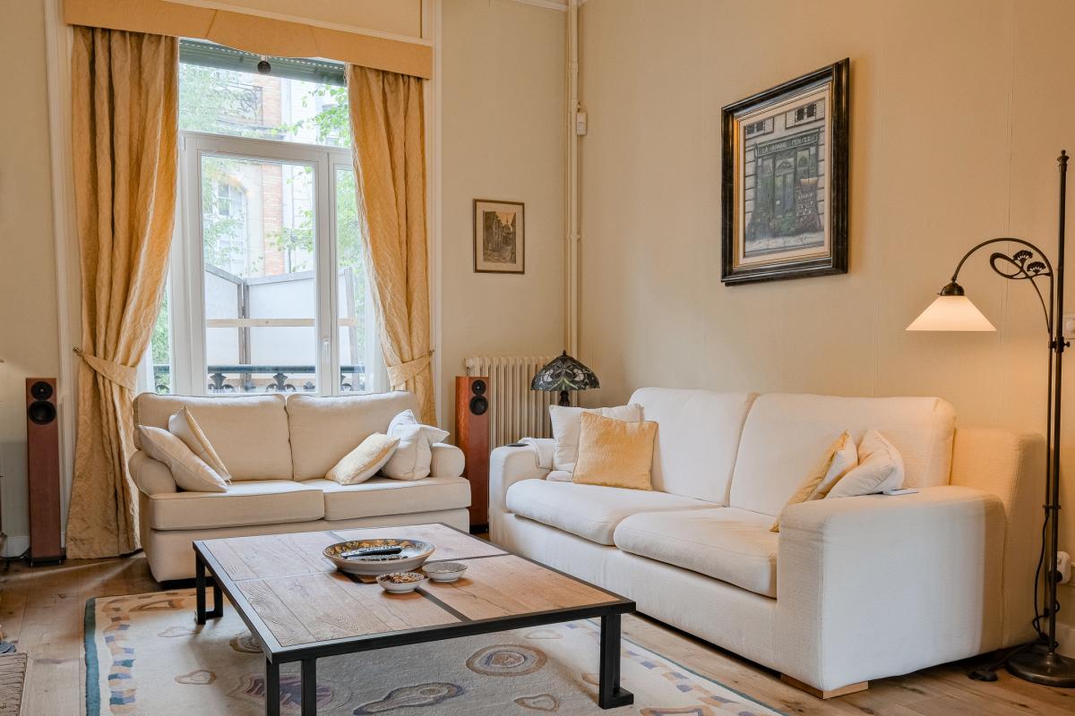 Place Brugmann : maison 6 ch + jardin orienté Sud