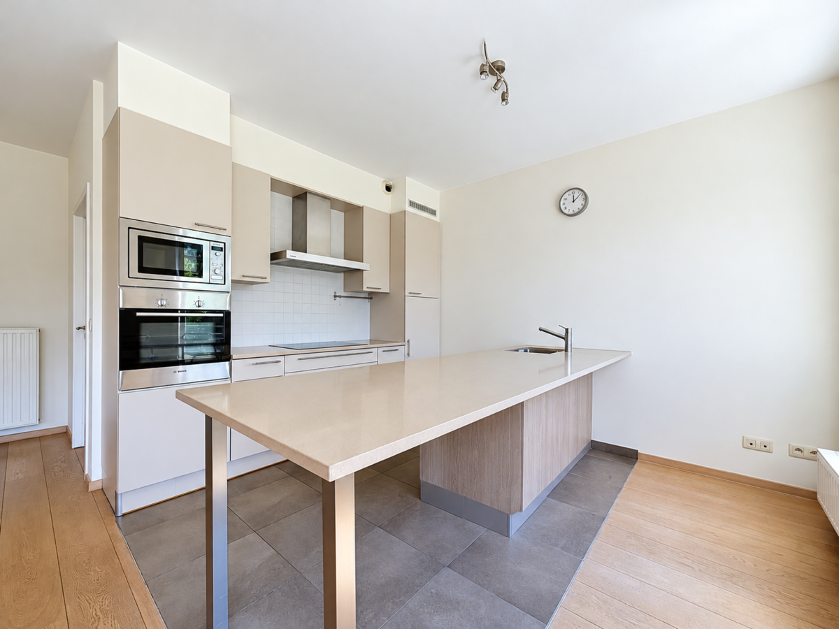 Place Brugmann : Superbe appartement 2 chambres + terrasse
