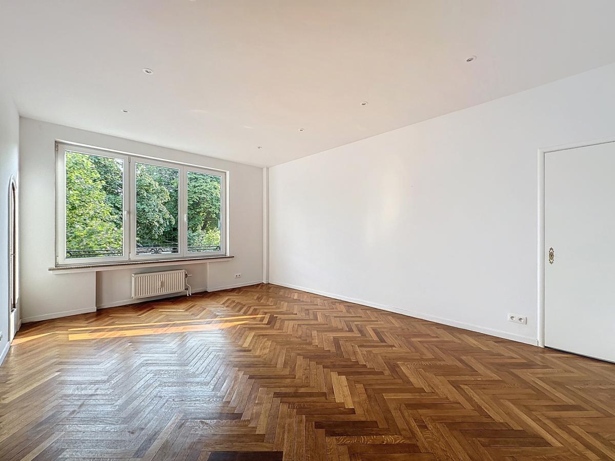 Churchill, spacieux appartement 182m² 3ch rénové
