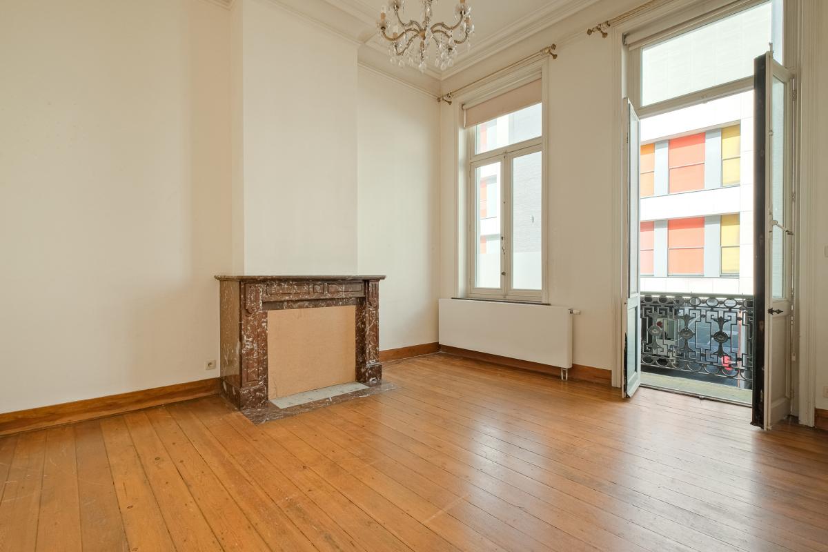 Place Jourdan – Magnifique maison bruxelloise 6 ch. + jardin