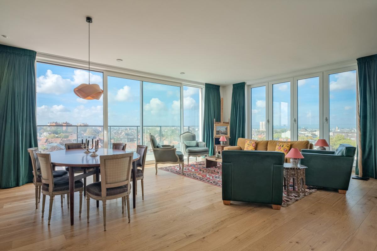 Cavell : Appartement 3 chambres + bureau, terrasses
