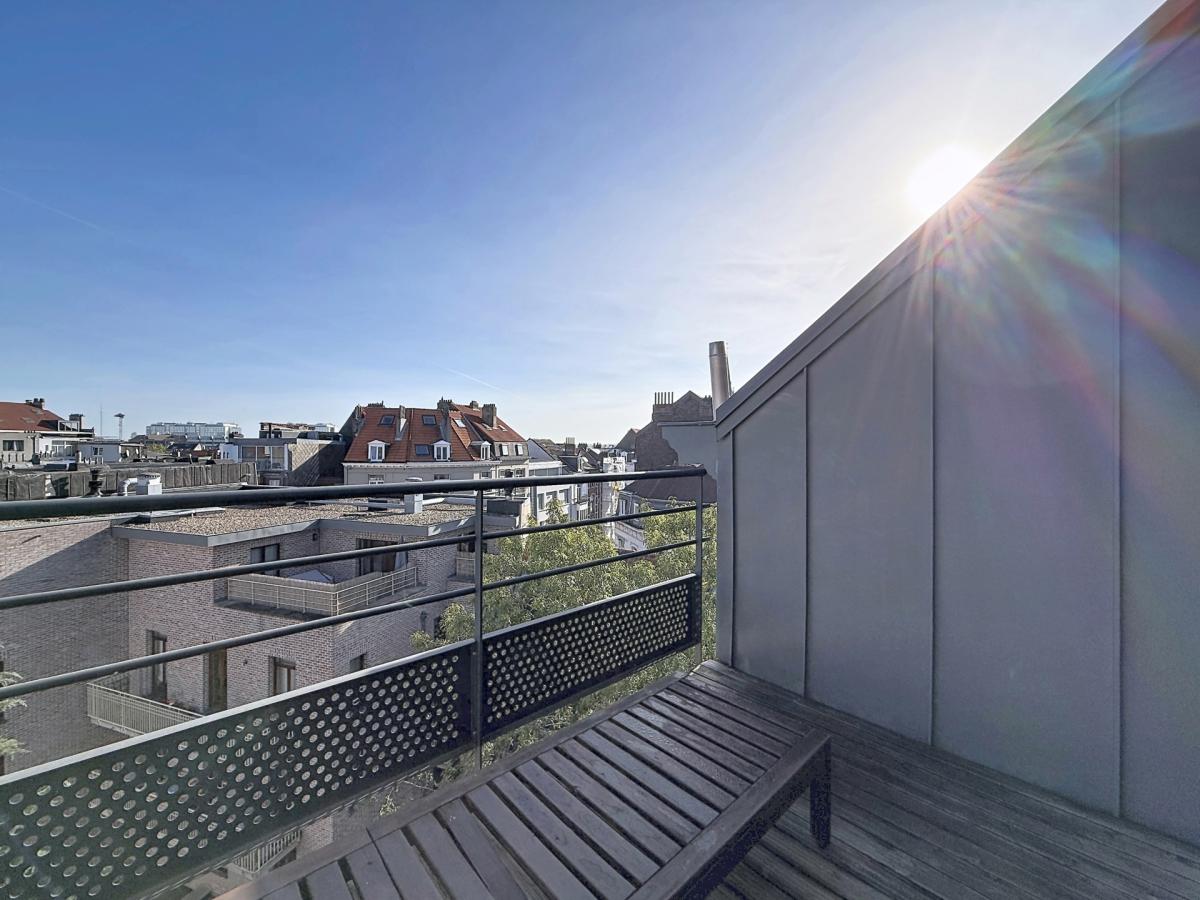 Chaussée d'Ixelles : Sublime penthouse + terrasses