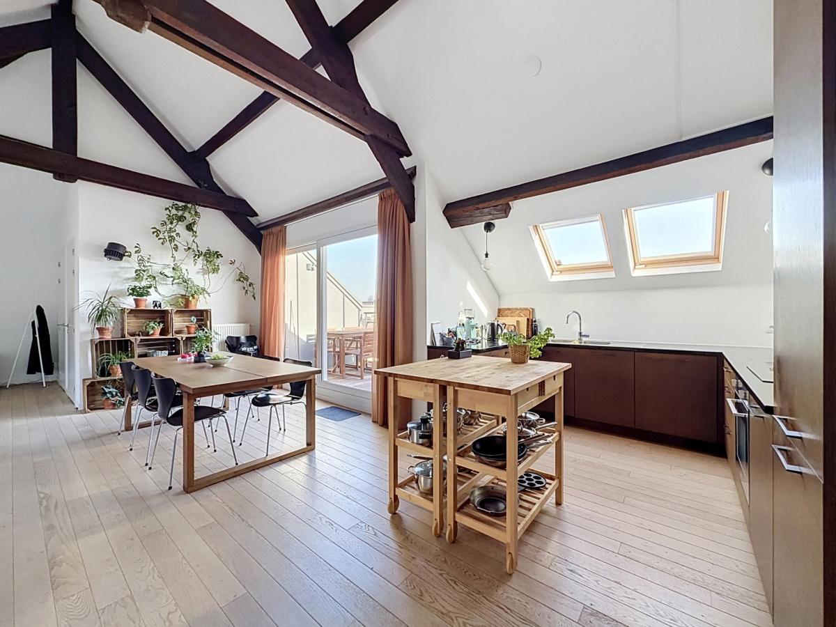 Chaussée d'Ixelles : Sublime penthouse + terrasses