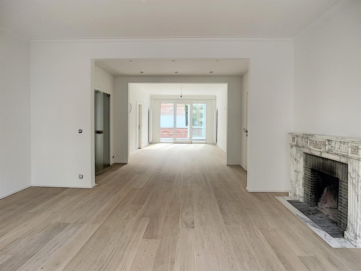 Bois de la Cambre : magnifique appartement 3 ch. + terrasse