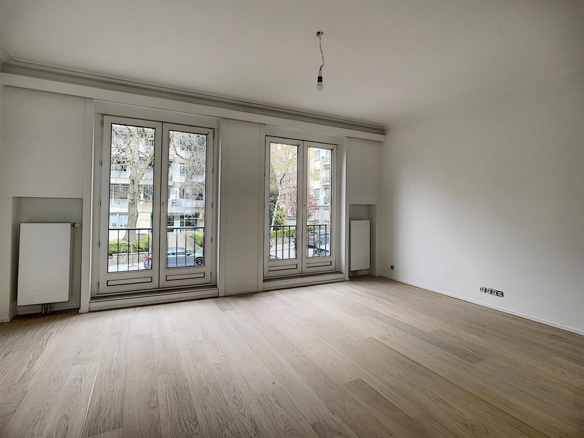 Bois de la Cambre : magnifique appartement 3 ch. + terrasse