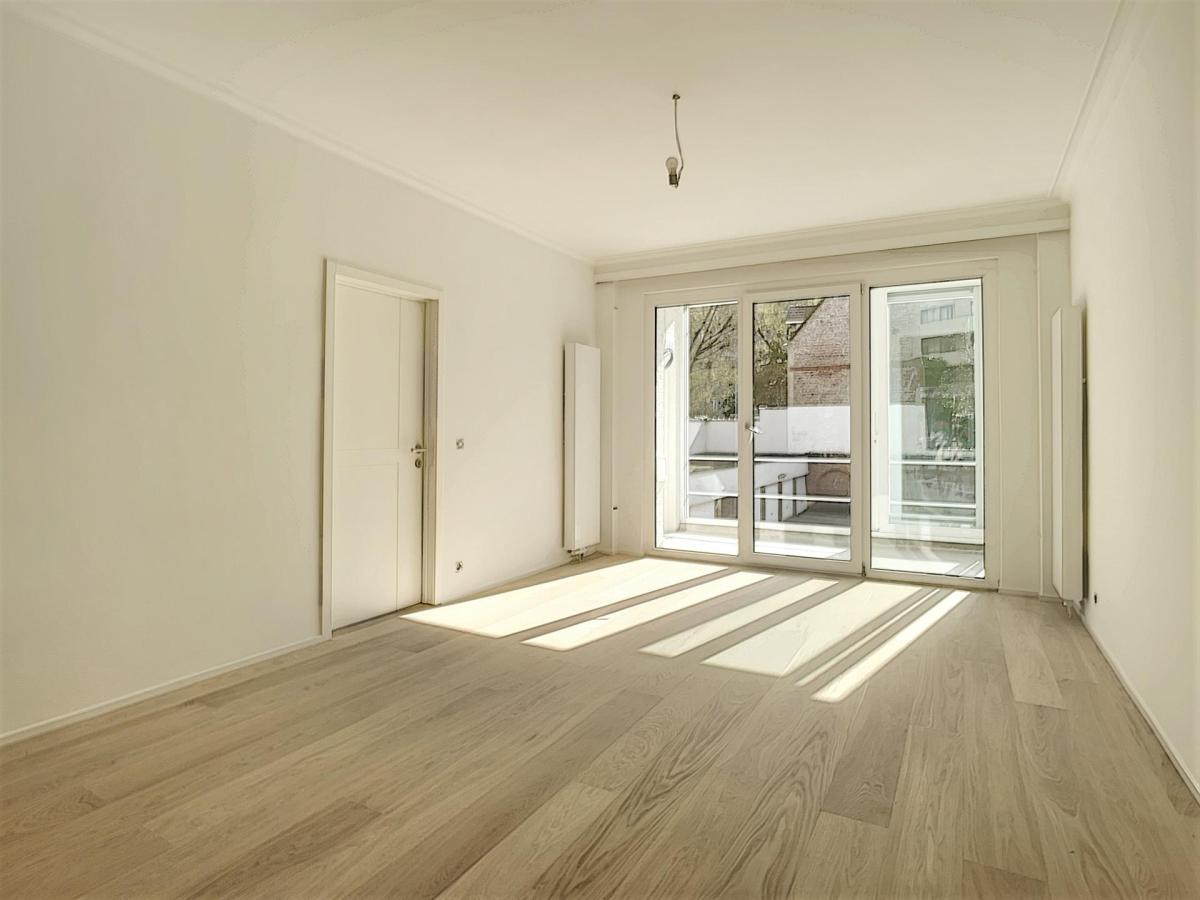 Bois de la Cambre : magnifique appartement 3 ch. + terrasse