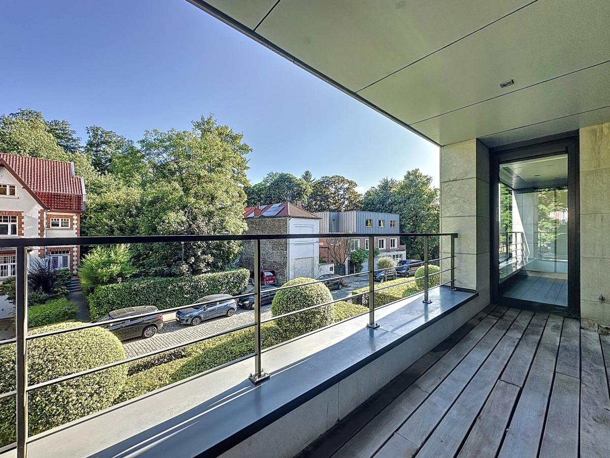 Magnifique appartement 2 chambres+ terrasses + box garage
