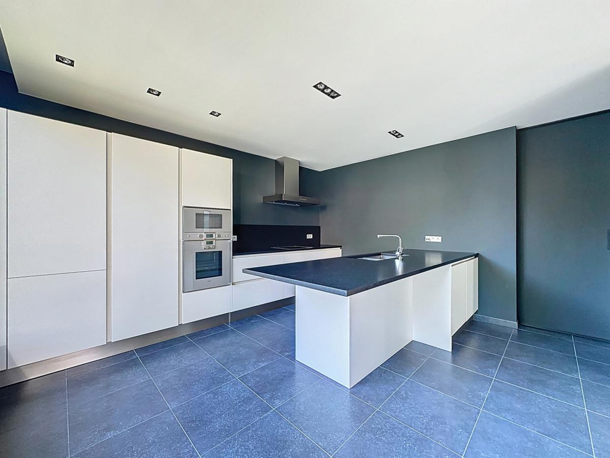 Magnifique appartement 2 chambres+ terrasses + box garage