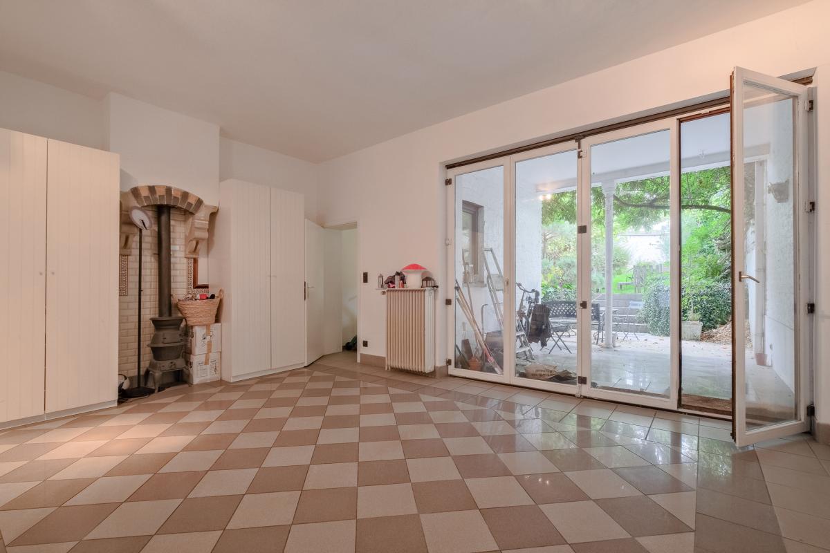 Etangs d'Ixelles, maison de Maître révové de 410 m2  jardin