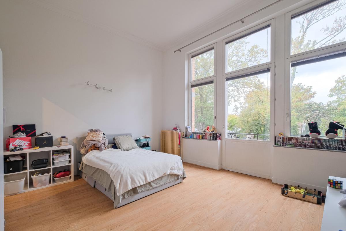 Etangs d'Ixelles, maison de Maître révové de 410 m2  jardin