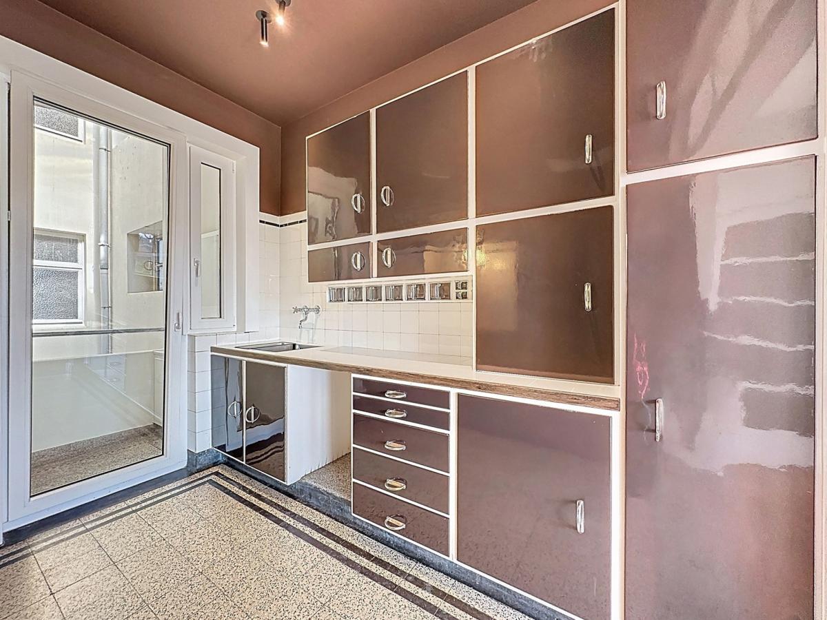Molière : Charmant appartement de caractère rénové + balcons
