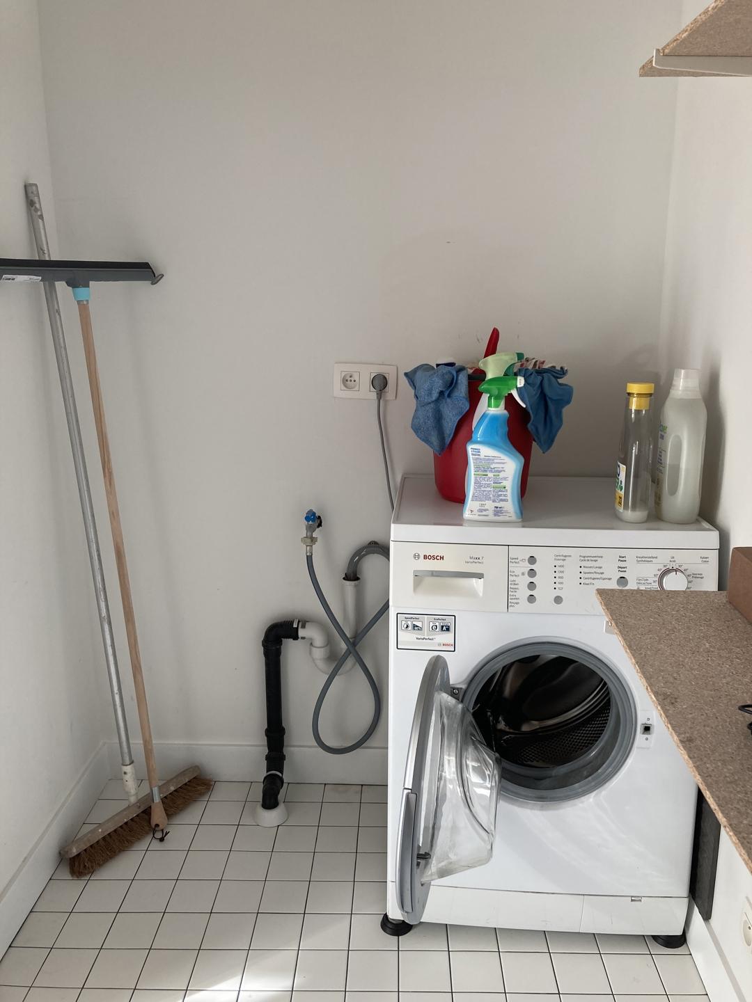 Fernand Cocq : appartement une chambre + bureau et terrasses