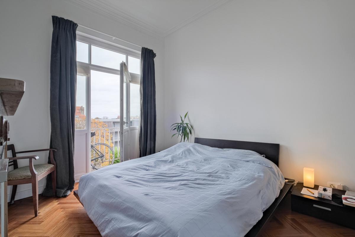 Fernand Cocq : appartement une chambre + bureau et terrasses