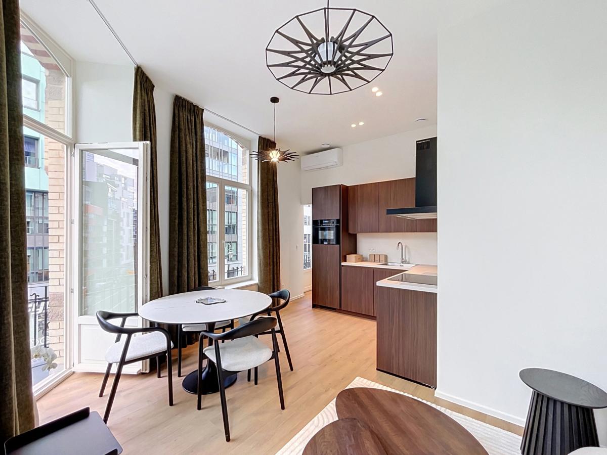 Cinquantenaire - Magnifique appartement 1 ch. rénové