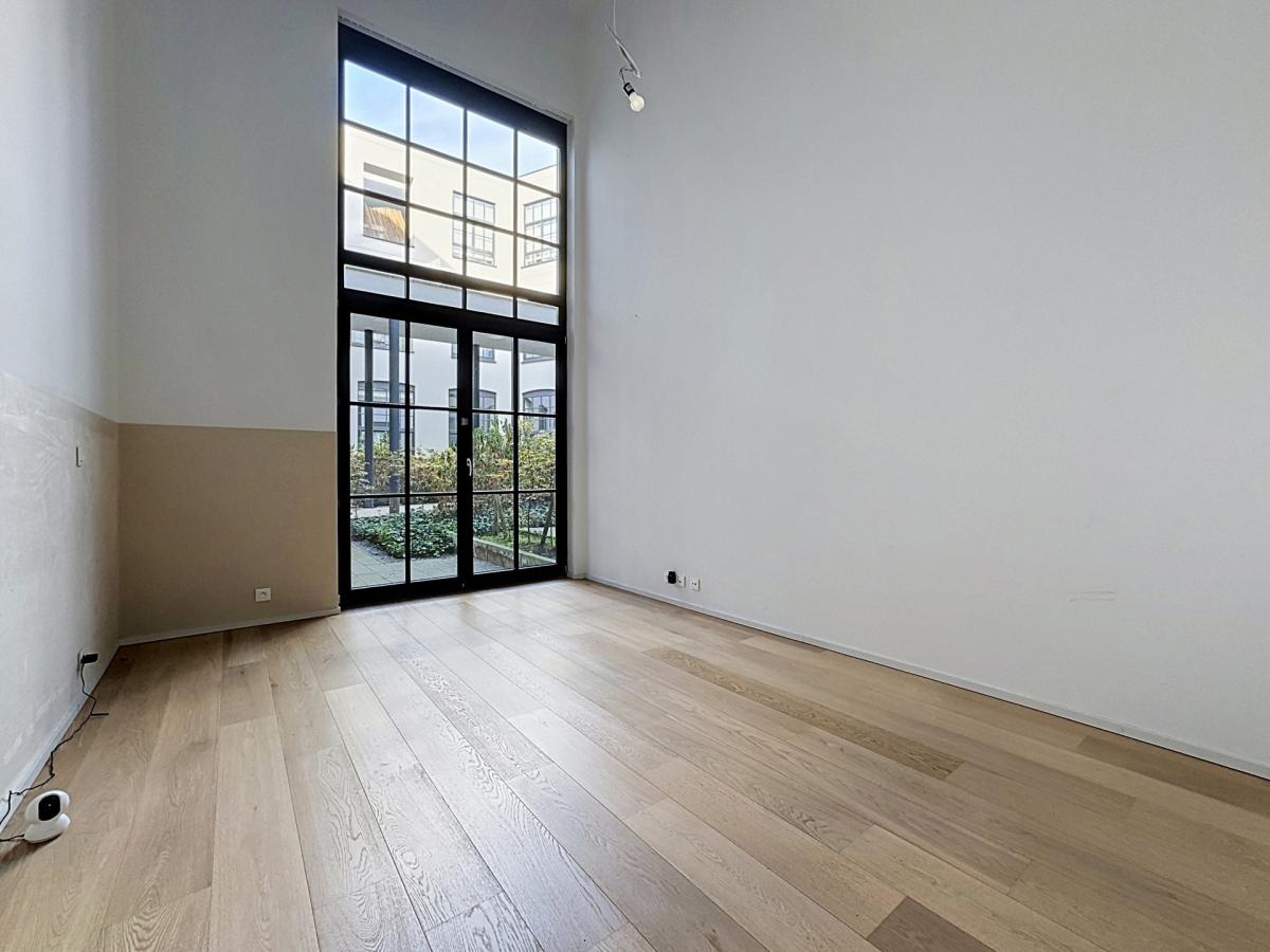 Place Stéphanie, superbe appartement 2 chambres + terrasse 