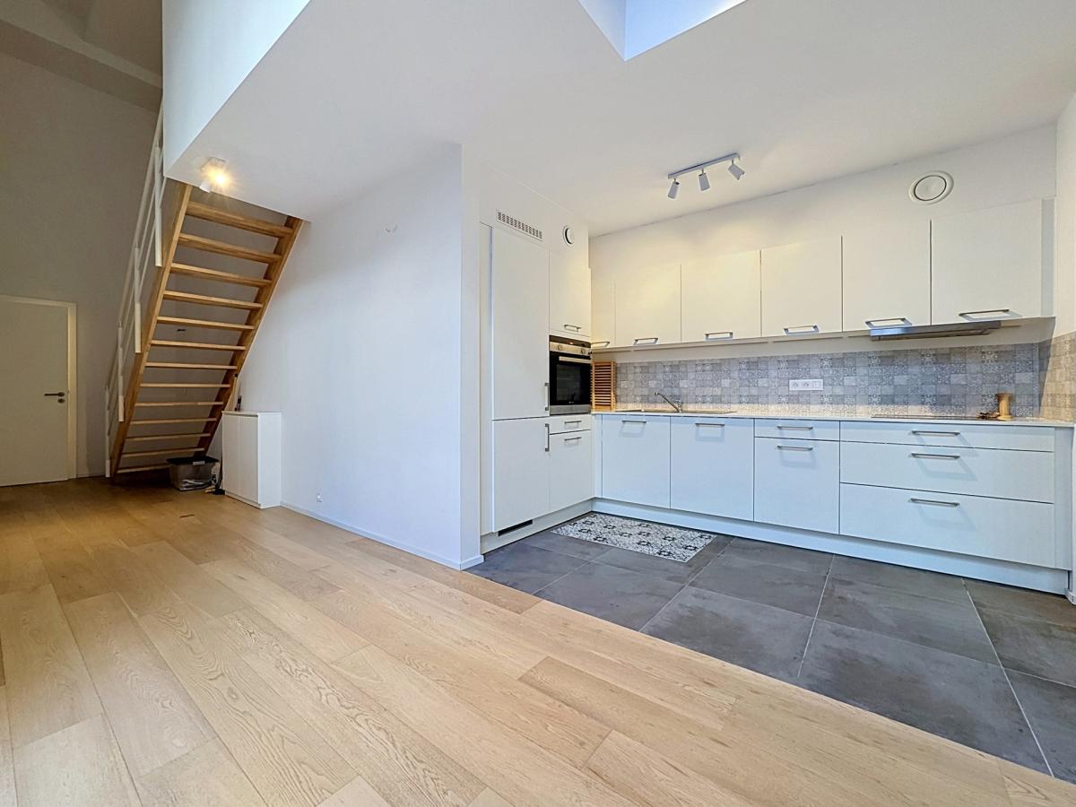 Place Stéphanie, superbe appartement 2 chambres + terrasse 
